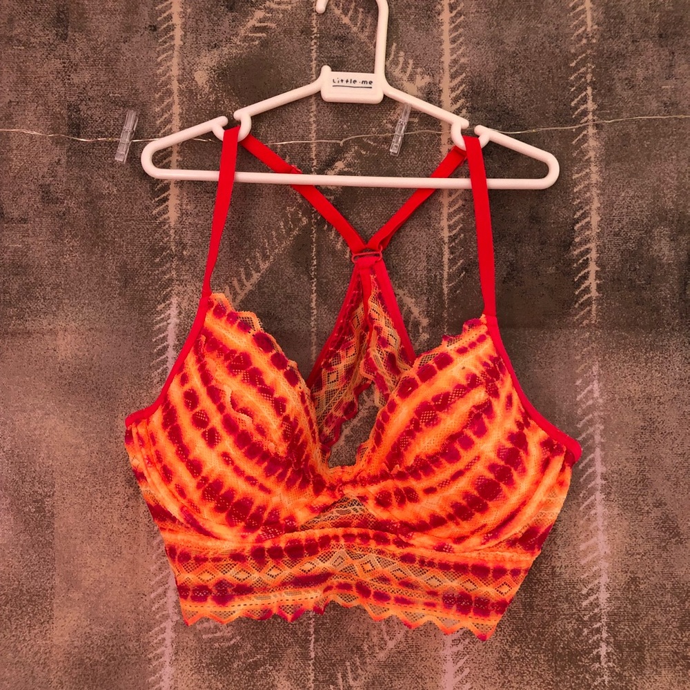 VICTORIA’S SECRET PINK Lace Bralette